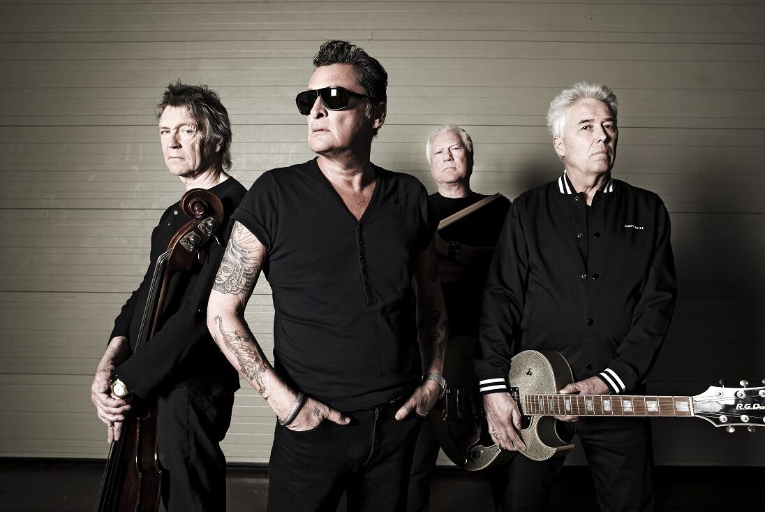 Haagse rocklegendes Golden Earring treedt op tijdens Glemmer Beach 2017