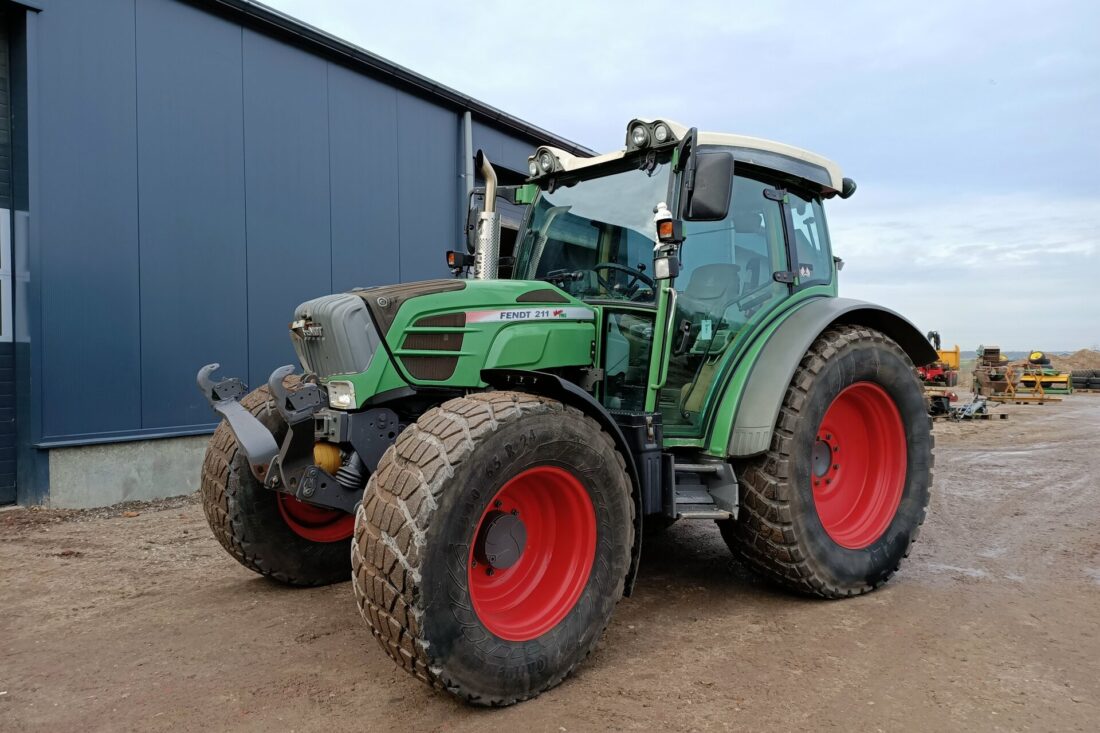 Graveland Hoveniers veilt overtollig materieel vanwege bedrijfsverhuizing