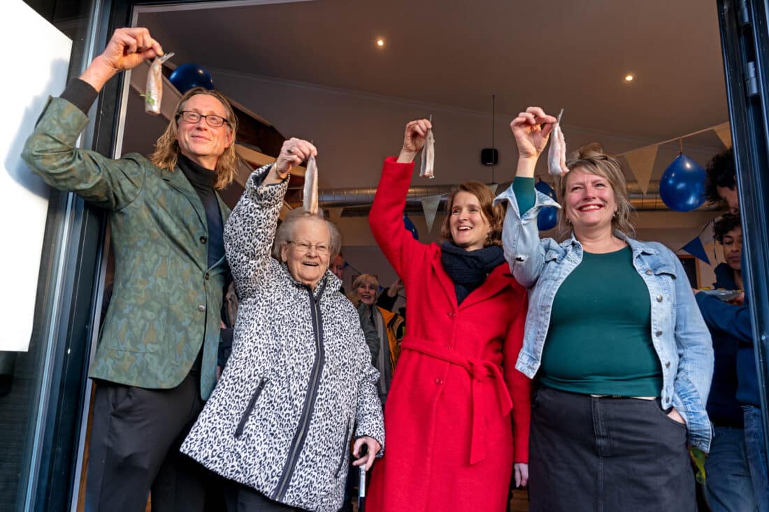 Viskiosk Moi Eem! opende op vrijdag 1 maart officieel haar deuren in de Oosterparkwijk. Moi Eem!